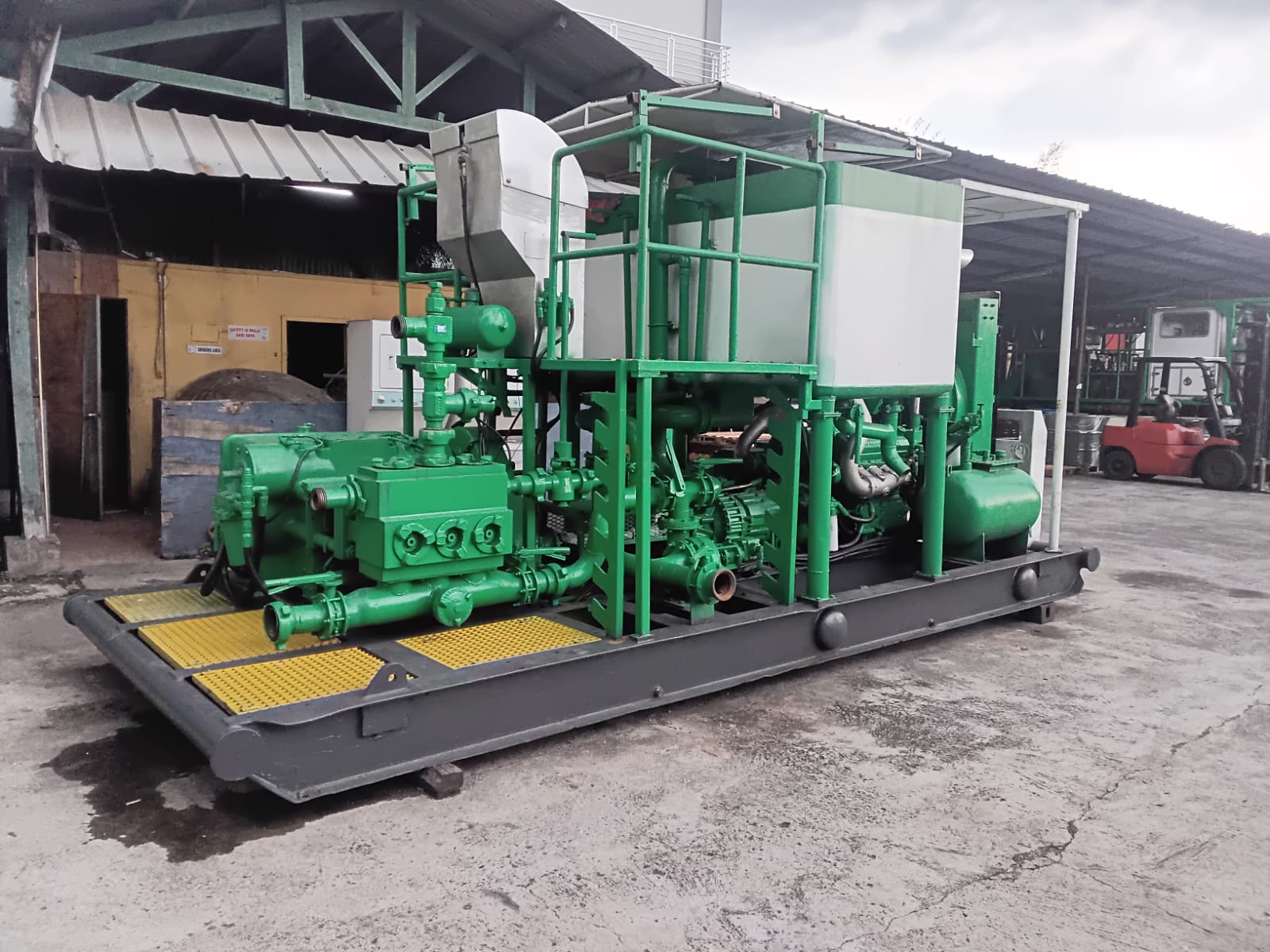 Supplying Water Pump Services 4