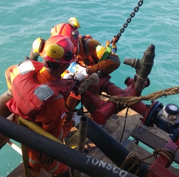 Hot Tapping & Line Stop